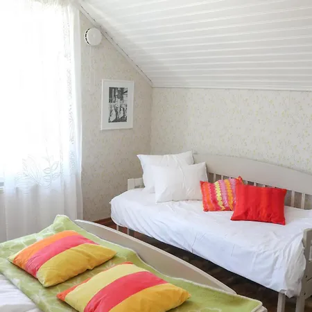 Putkisalon Kartano, Vaeentupa Ferienhaus *